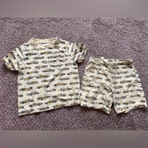 Gap boys yellow race car matching outfit set 4T
